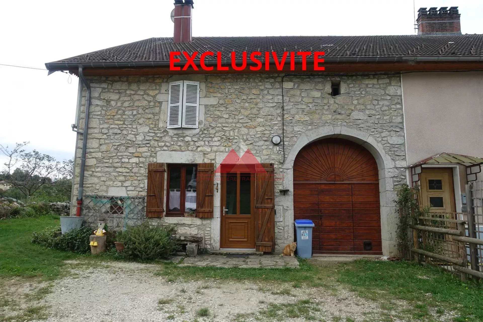Haus im Clairvaux-les-Lacs, Bourgogne-Franche-Comte 12255433