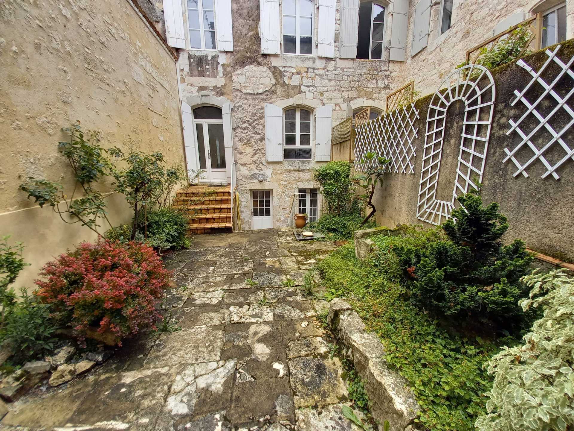 rumah dalam Monflanquin, Nouvelle-Aquitaine 12256992