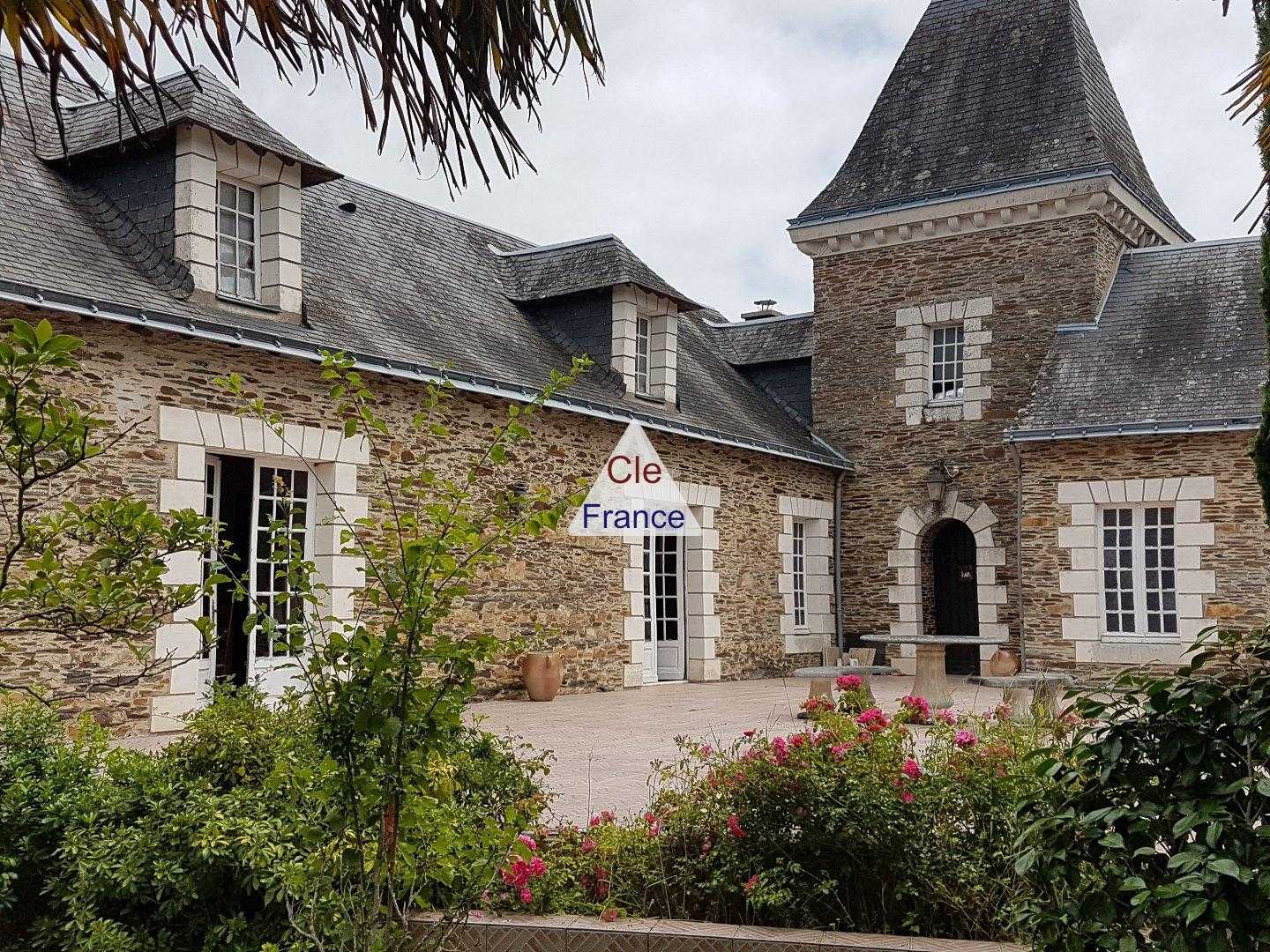 House in Les Hauts-d'Anjou, Pays de la Loire 12257178