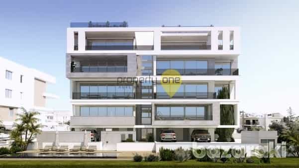 Condominium dans Agios Tychon, Larnaka 12257598