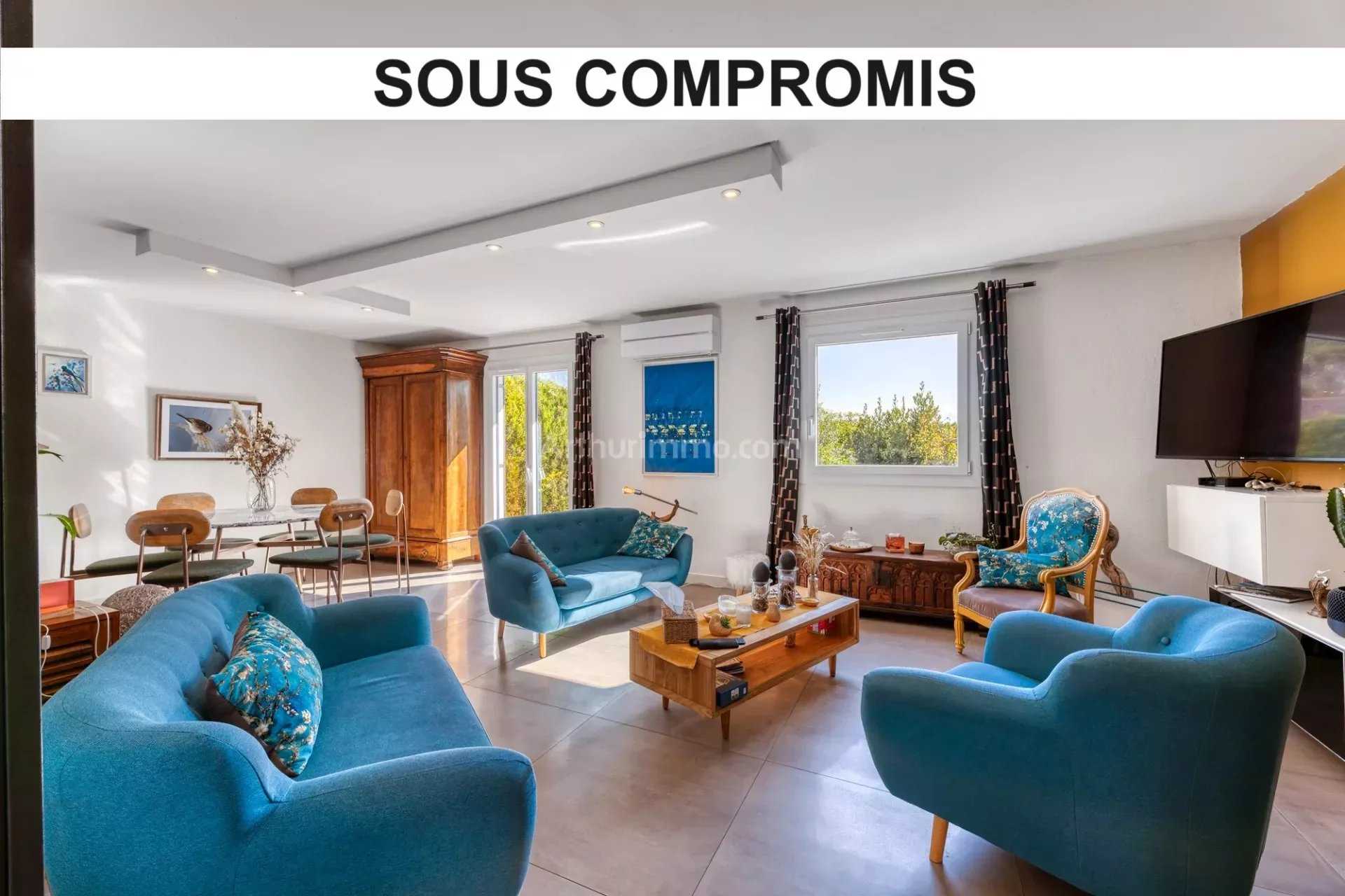 Multiple Houses in Aix-les-Bains, Auvergne-Rhone-Alpes 12258581