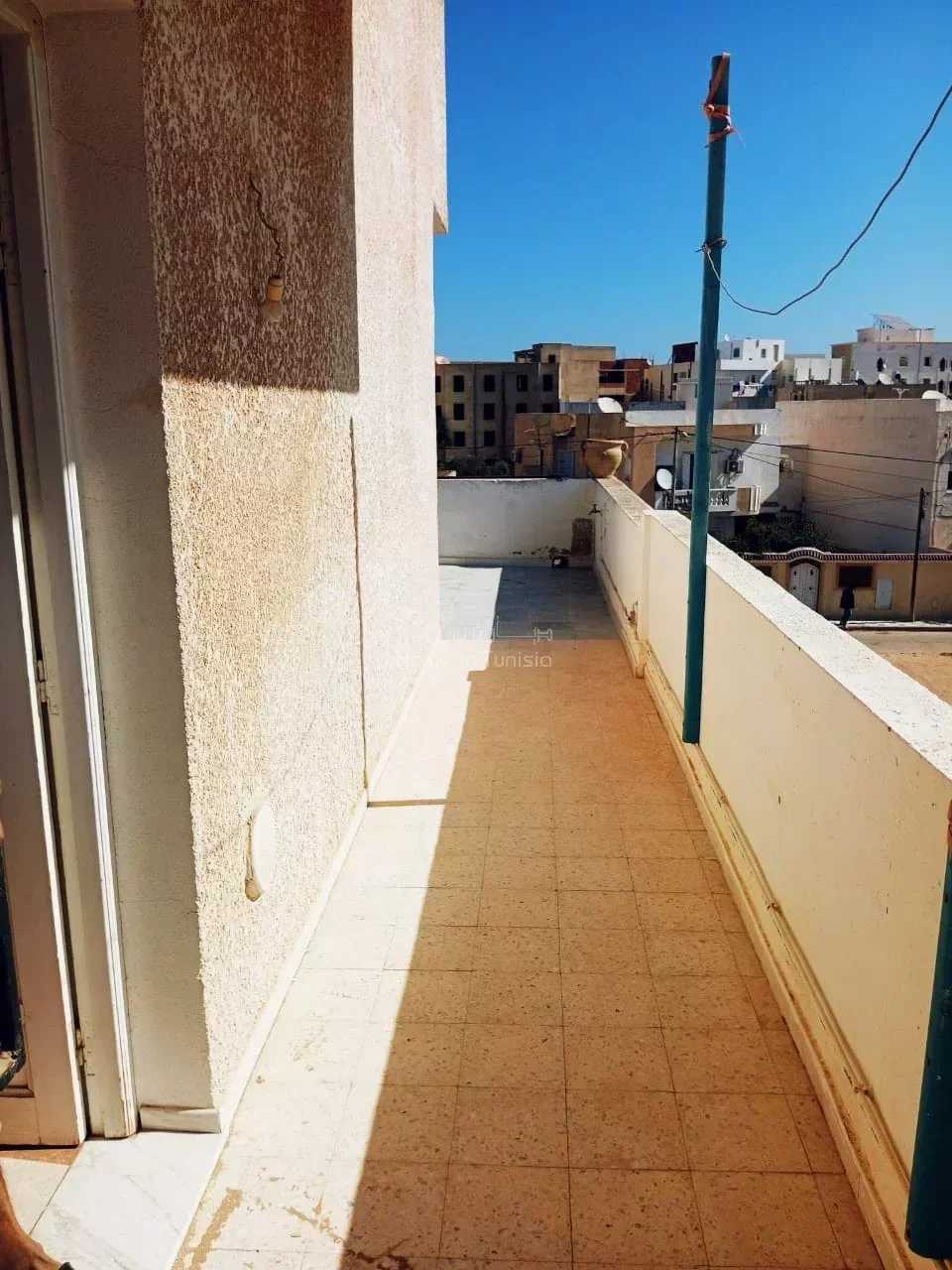 Eigentumswohnung im La Corniche, Sousse 12258754