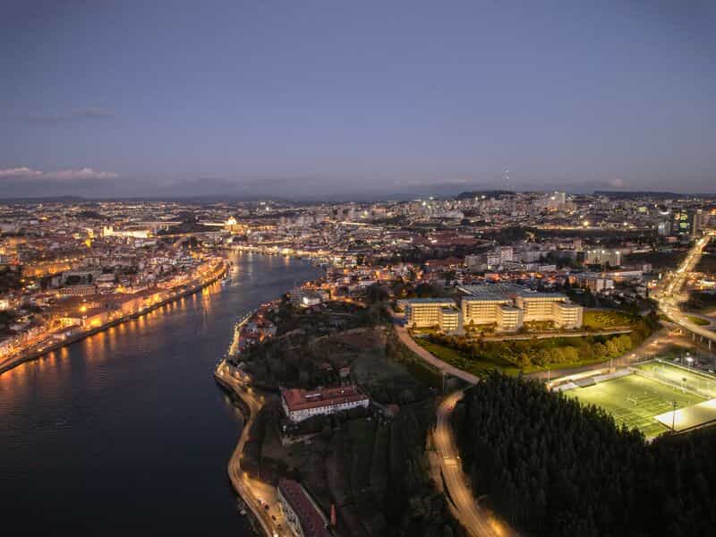 Condominium dans Vila Nova de Gaia, Porto 12259715