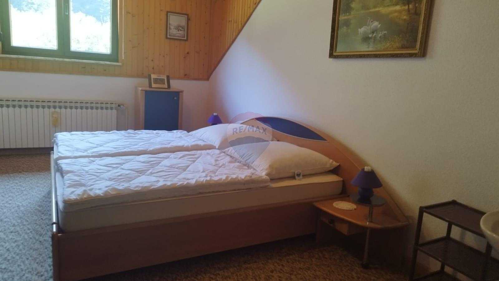 Dom w Brod Na Kupi, Primorsko-goranska županija 12259973