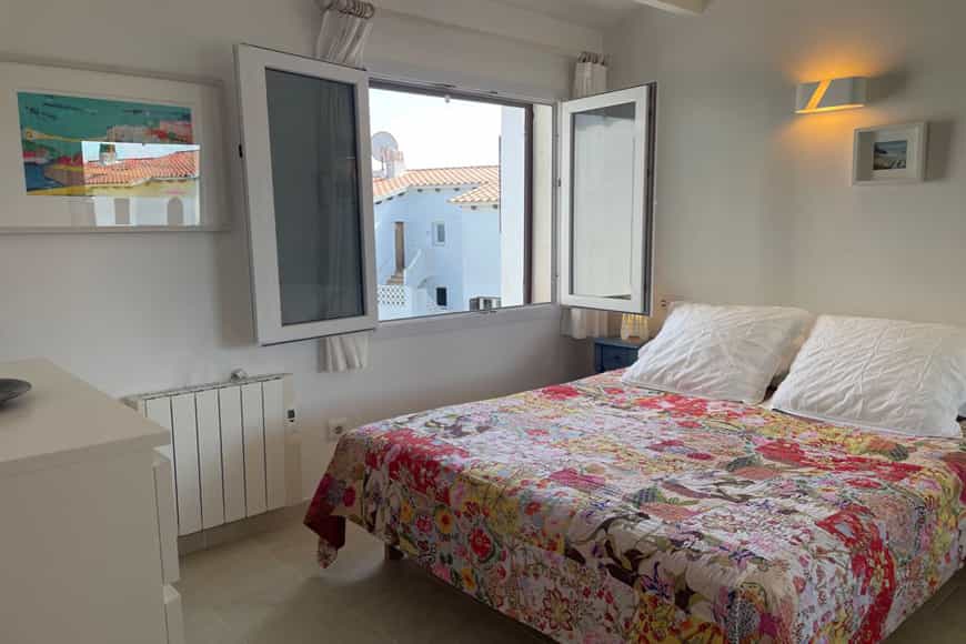 公寓 在 Es Castell, Balearic Islands 12260421