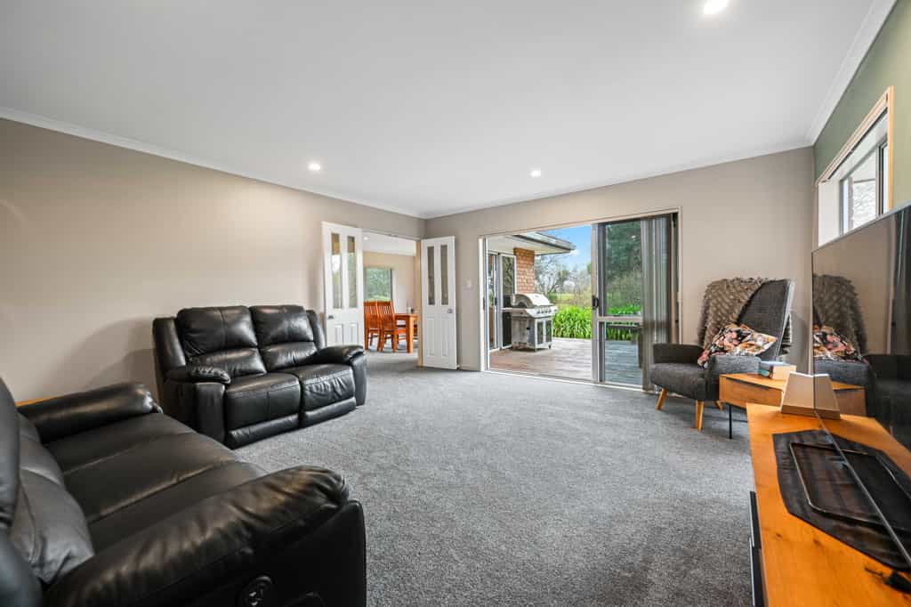 Condominium in Te Kowhai, Waikato 12260498