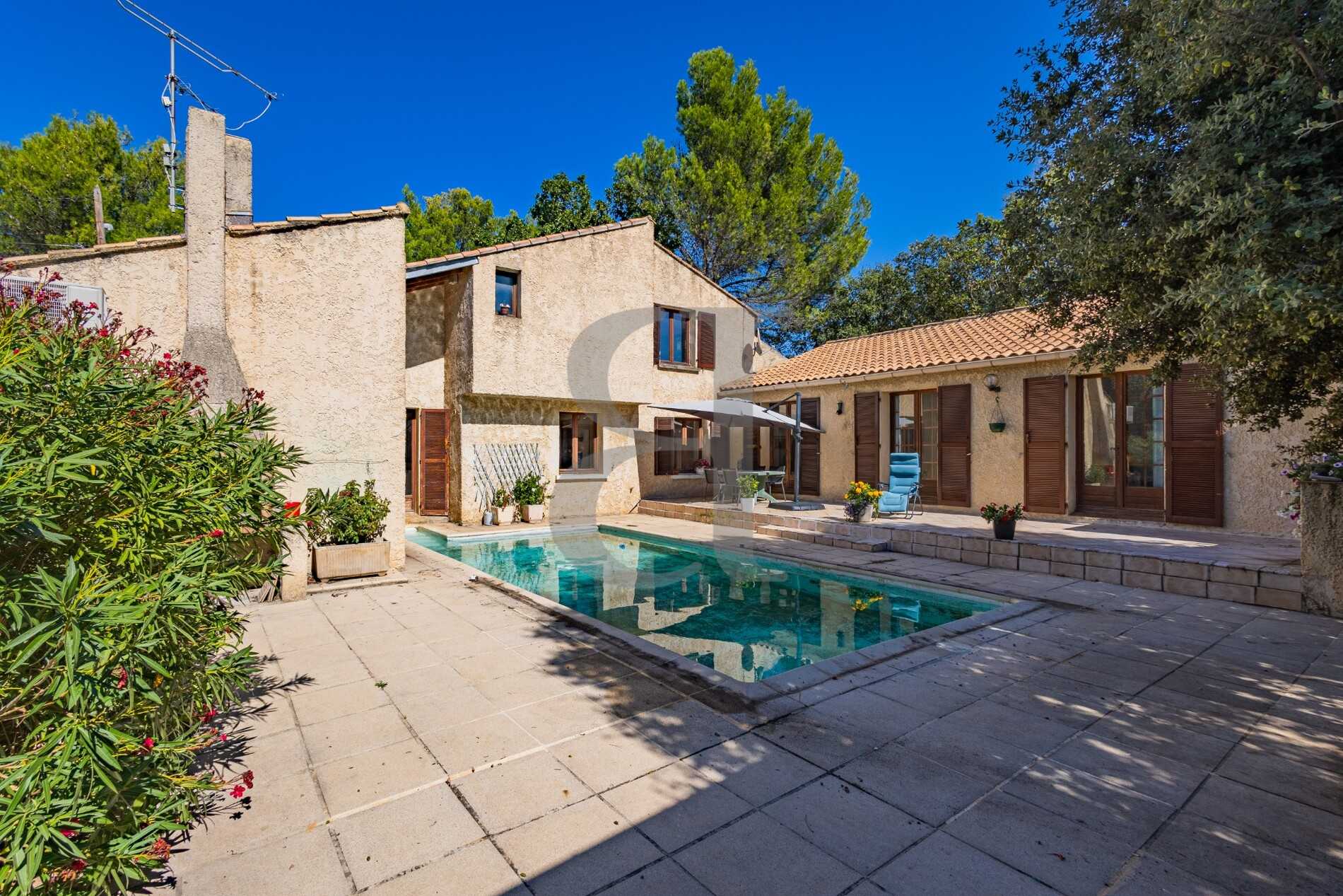 House in Saint-Didier, Provence-Alpes-Cote d'Azur 12261192