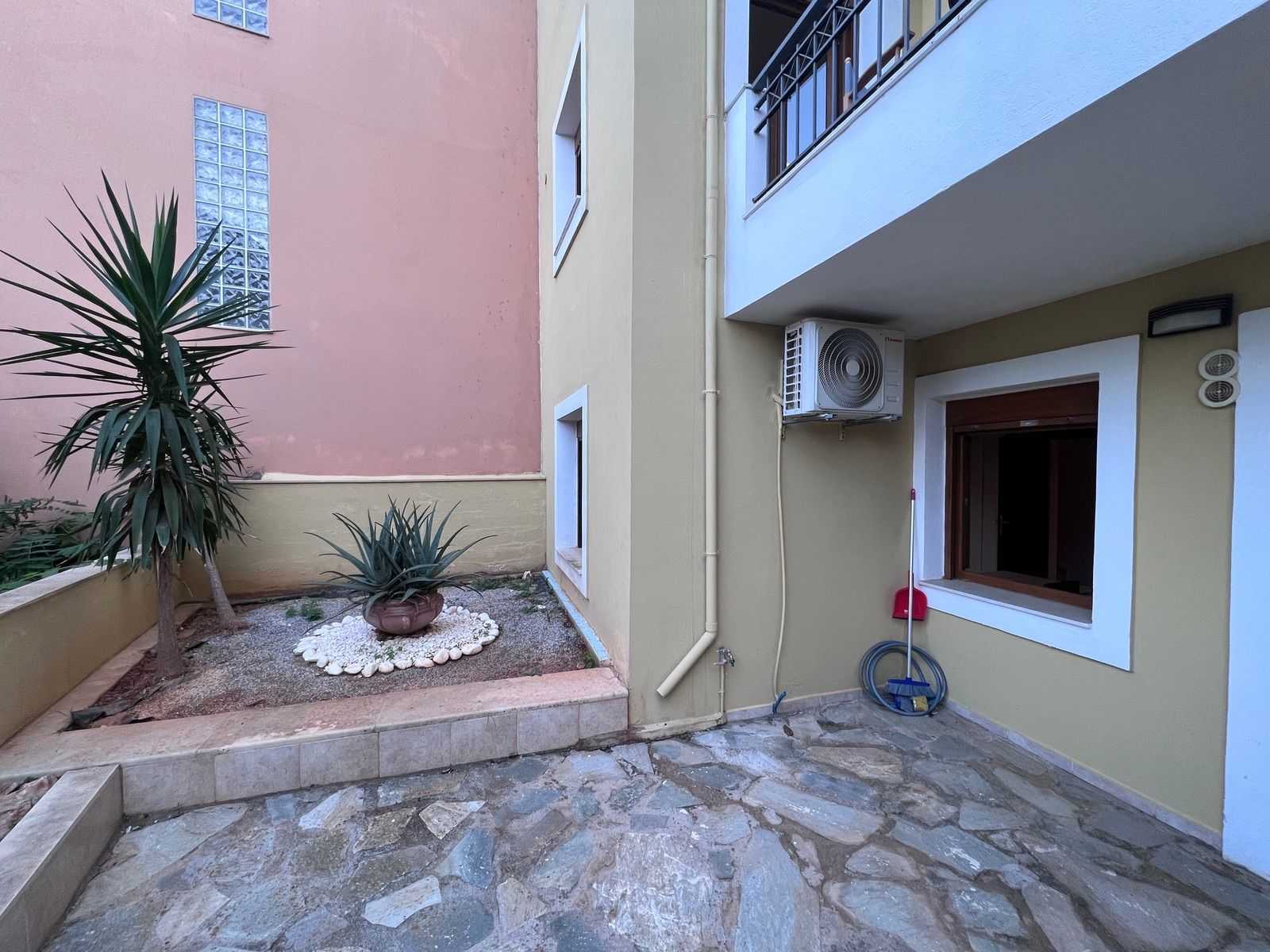 公寓 在 Agios Antonios, Kriti 12261955