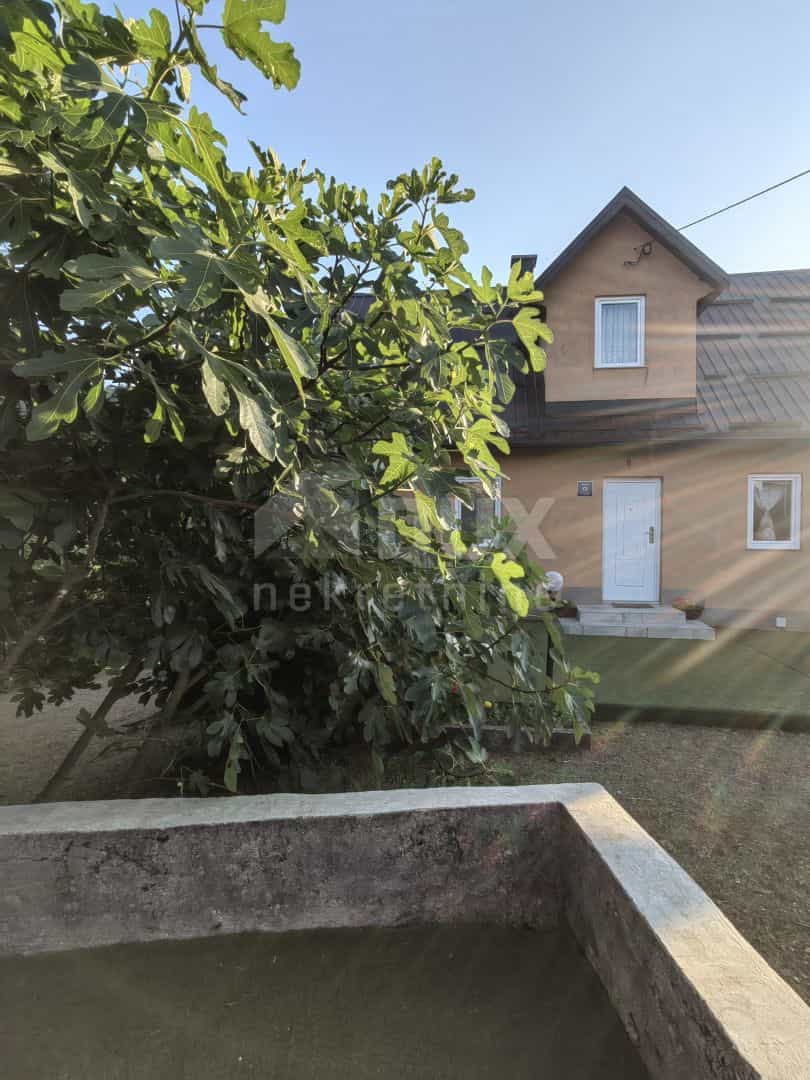 σπίτι σε Brod Moravice, Primorsko-Goranska Zupanija 12263479