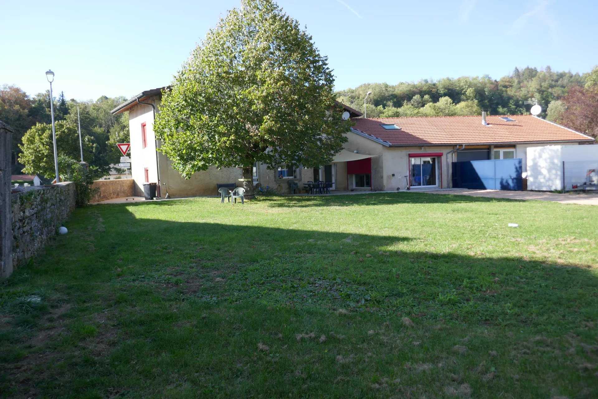 casa en Ceignes, Auvernia-Ródano-Alpes 12264648