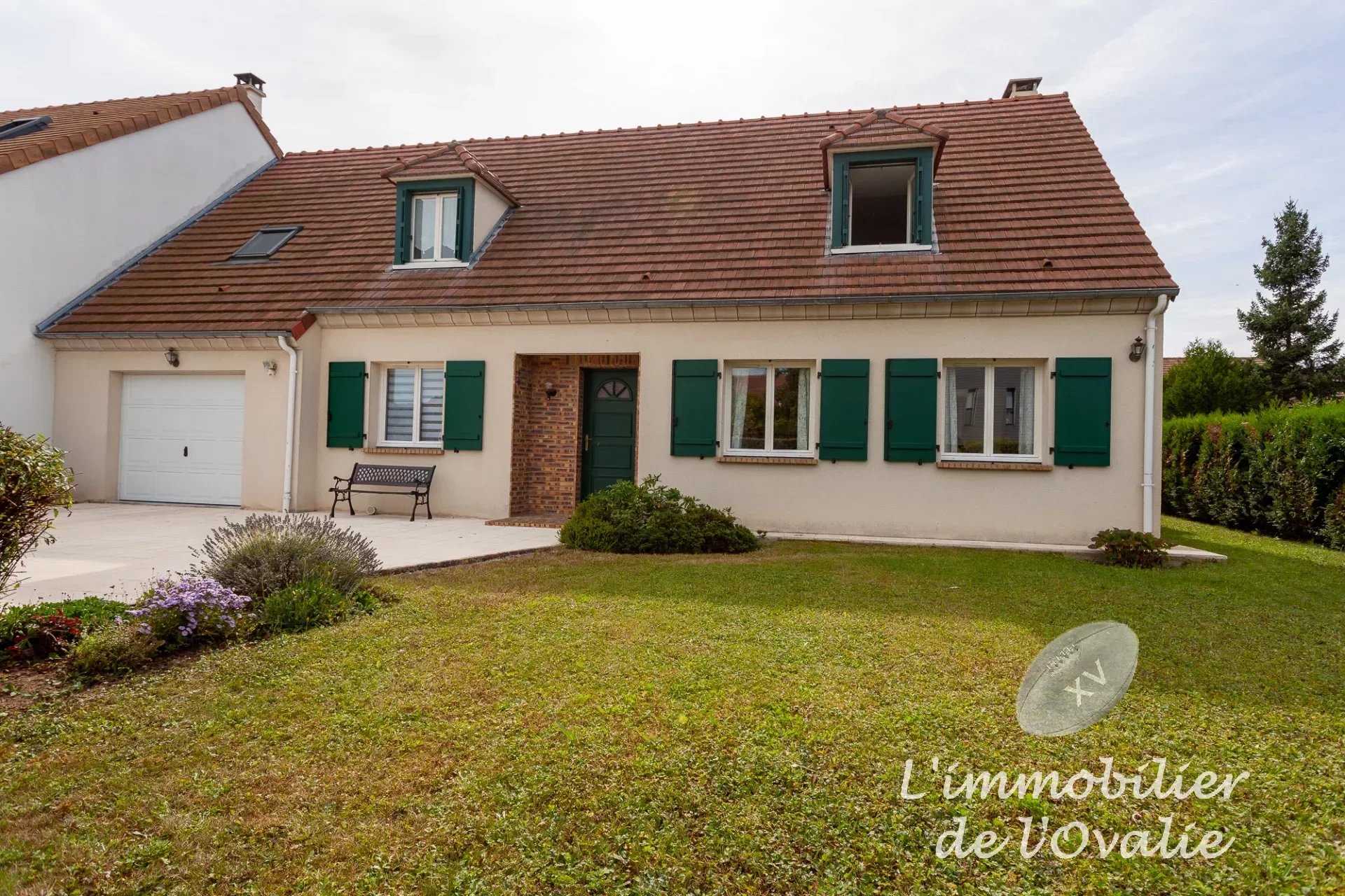 House in Marcoussis, Ile-de-France 12264666