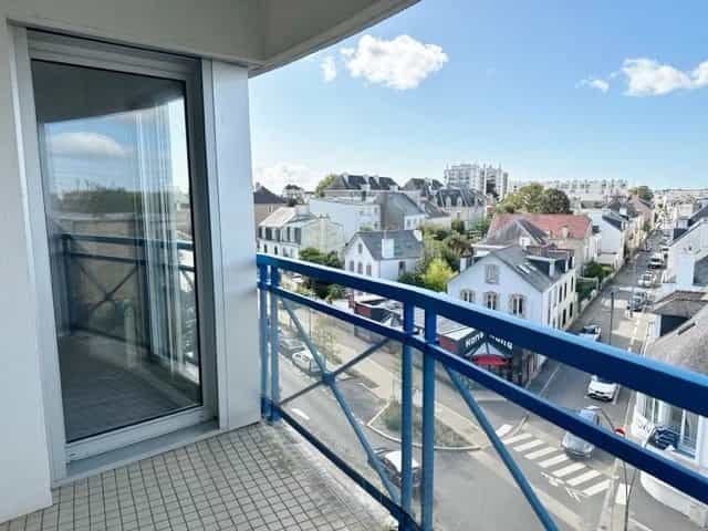 Condominium in Lorient, Bretagne 12264679