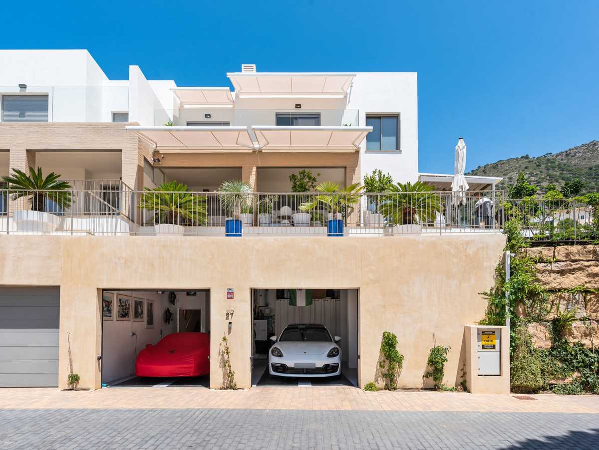 Multiple Houses in Mijas, Andalusia 12264958