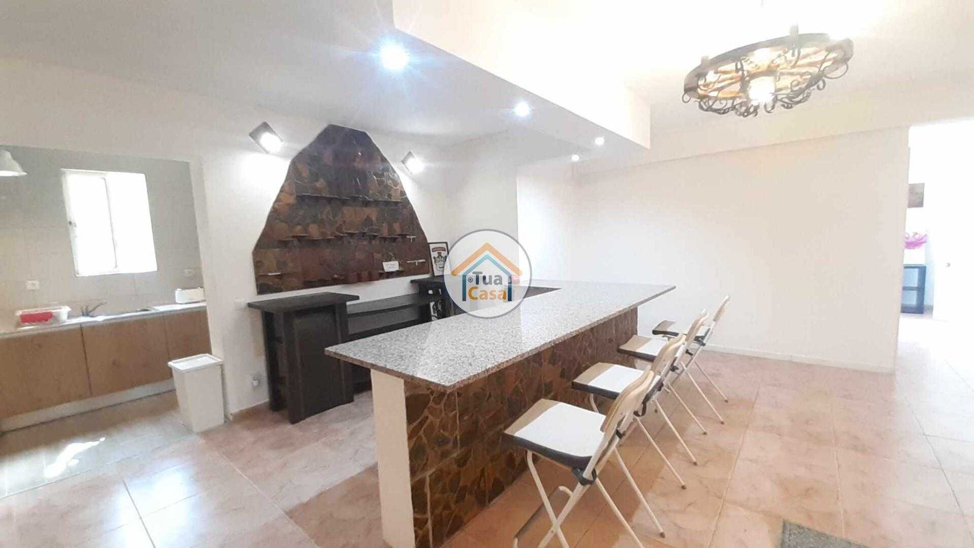 House in Sao Bras de Alportel, Faro 12264965