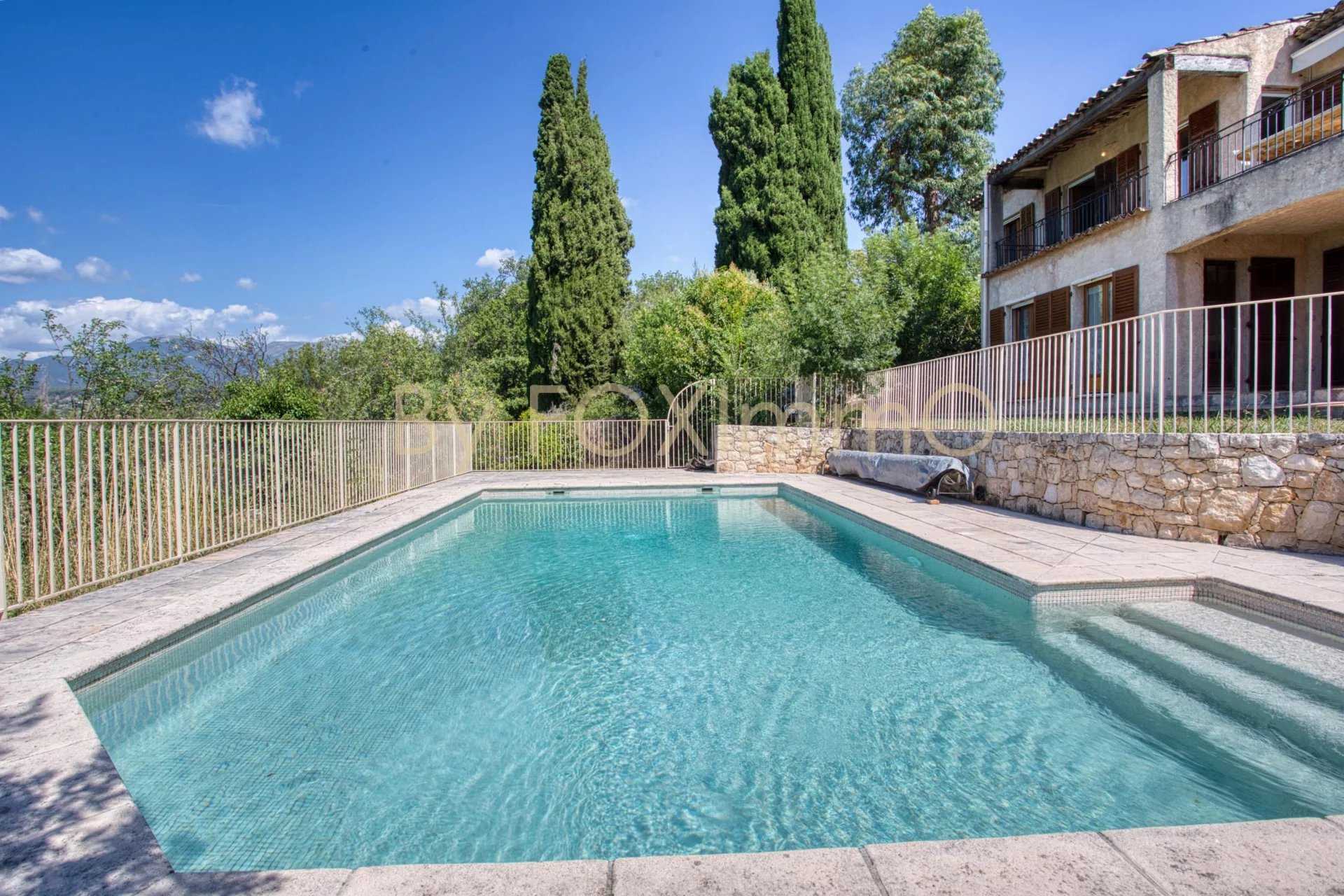 Rumah di Saint-Paul-de-Vence, Provence-Alpes-Cote d'Azur 12266053