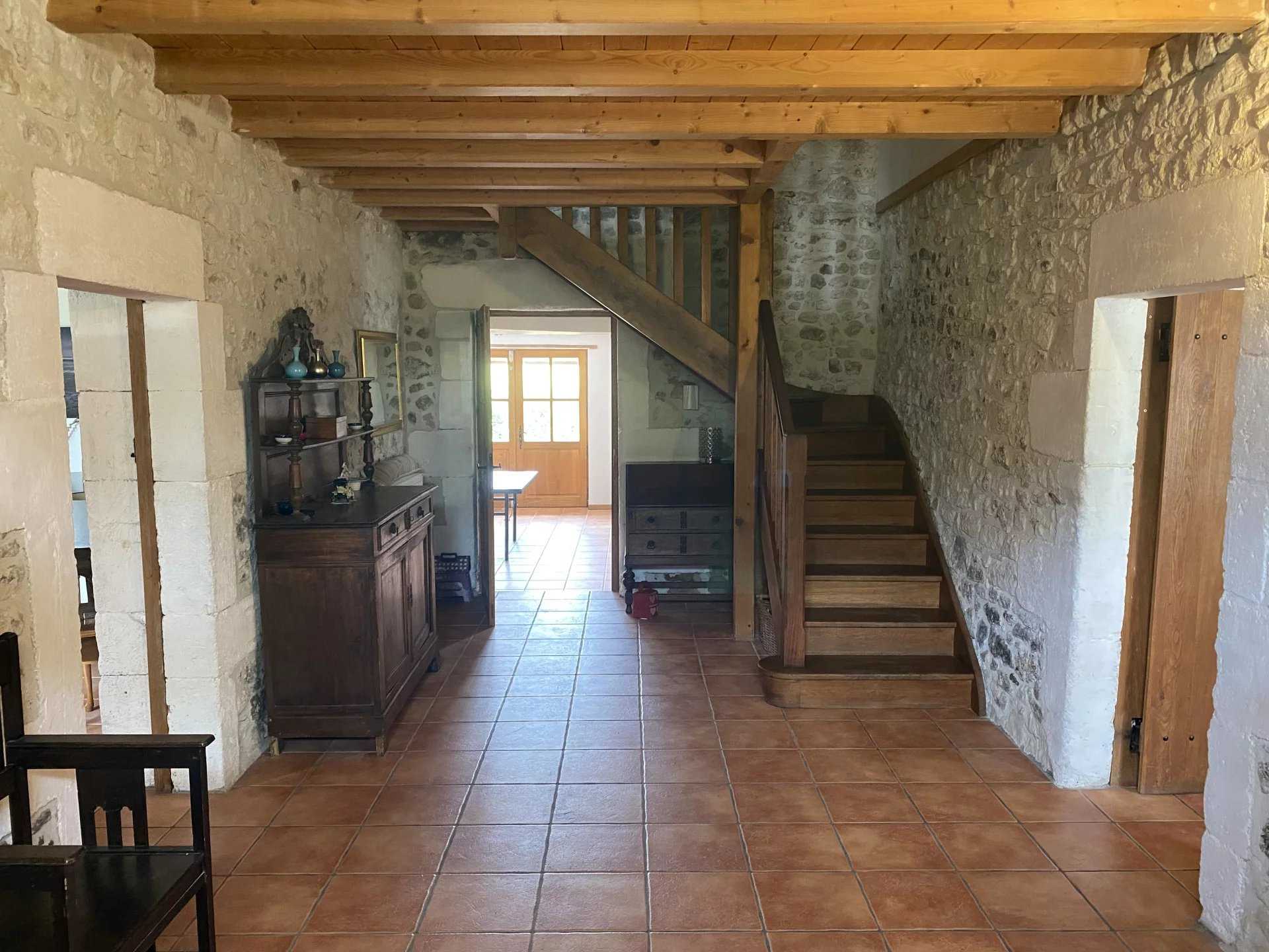 मकान में Brossac, Nouvelle-Aquitaine 12266892