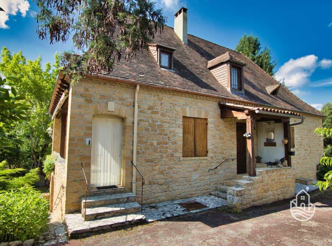 σπίτι σε Sarlat-la-Caneda, Nouvelle-Aquitaine 12267042