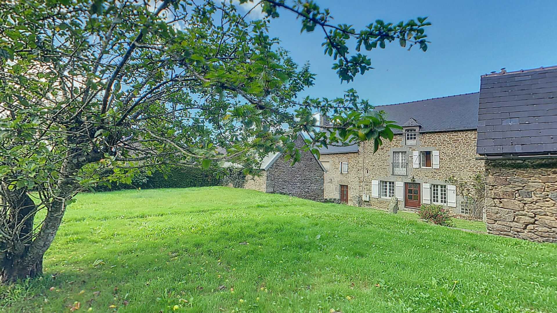 House in Pleudihen-sur-Rance, Brittany 12267332