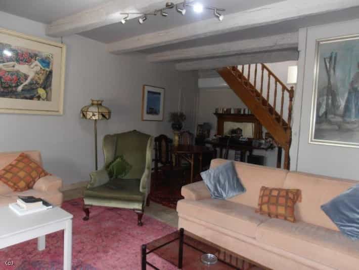 σπίτι σε Saint-Pierre-d'Exideuil, Nouvelle-Aquitaine 12267719