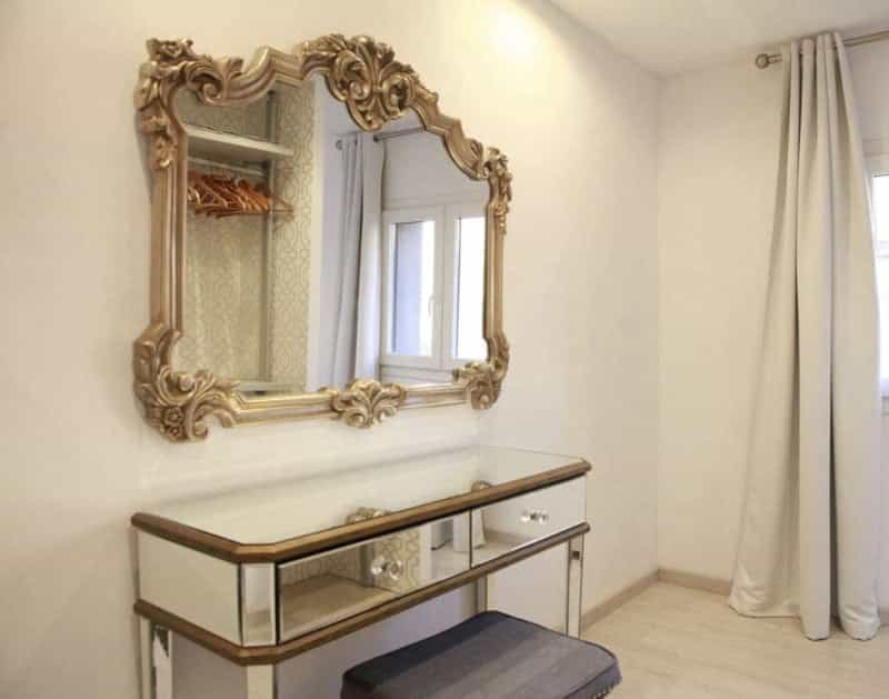 Condominium in Genova, Liguria 12268147