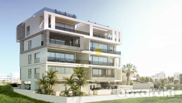 Condominium dans Agios Tychon, Larnaka 12268594