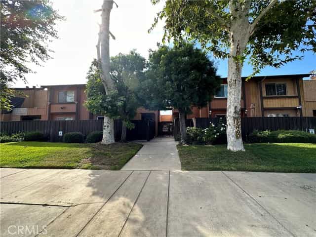 Condominium in Gemco, Californië 12269521