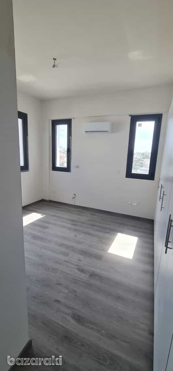 Condominium in Parekklisia, Larnaka 12269721