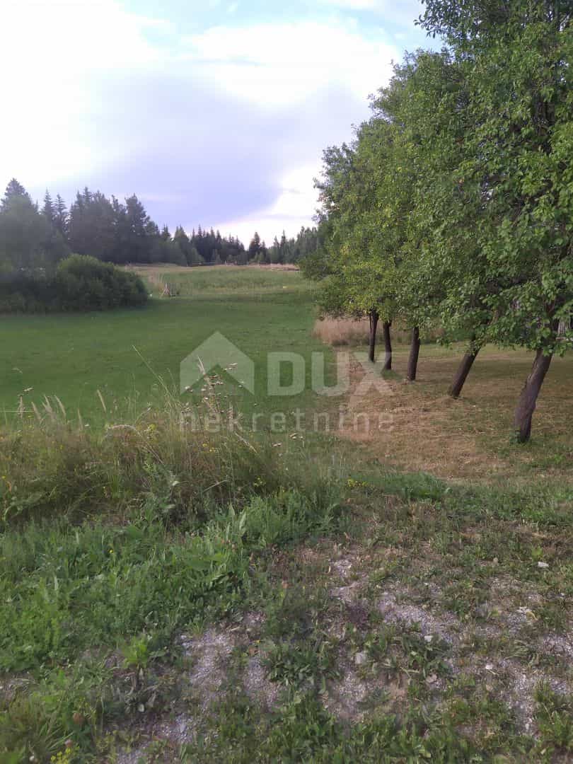 Land in Kupjak, Primorje-Gorski Kotar County 12270573