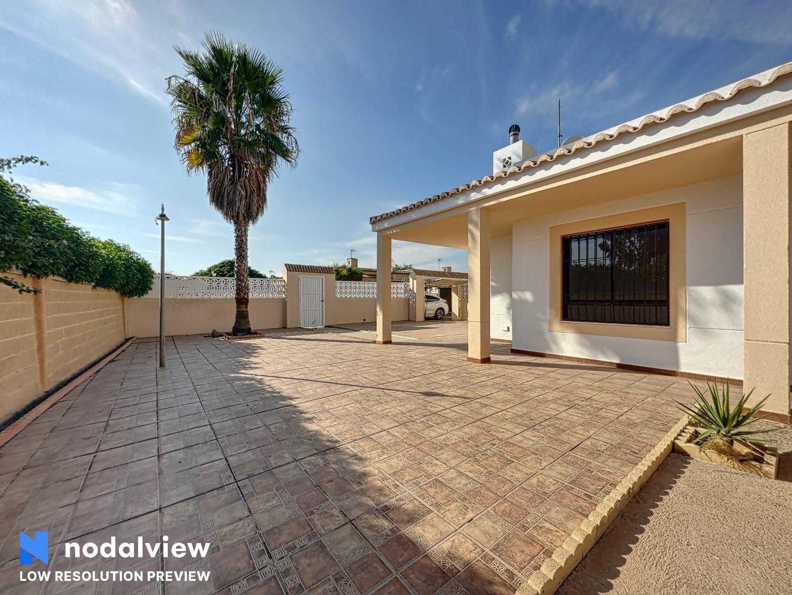 Rumah di El Alquian, Andalusia 12270604