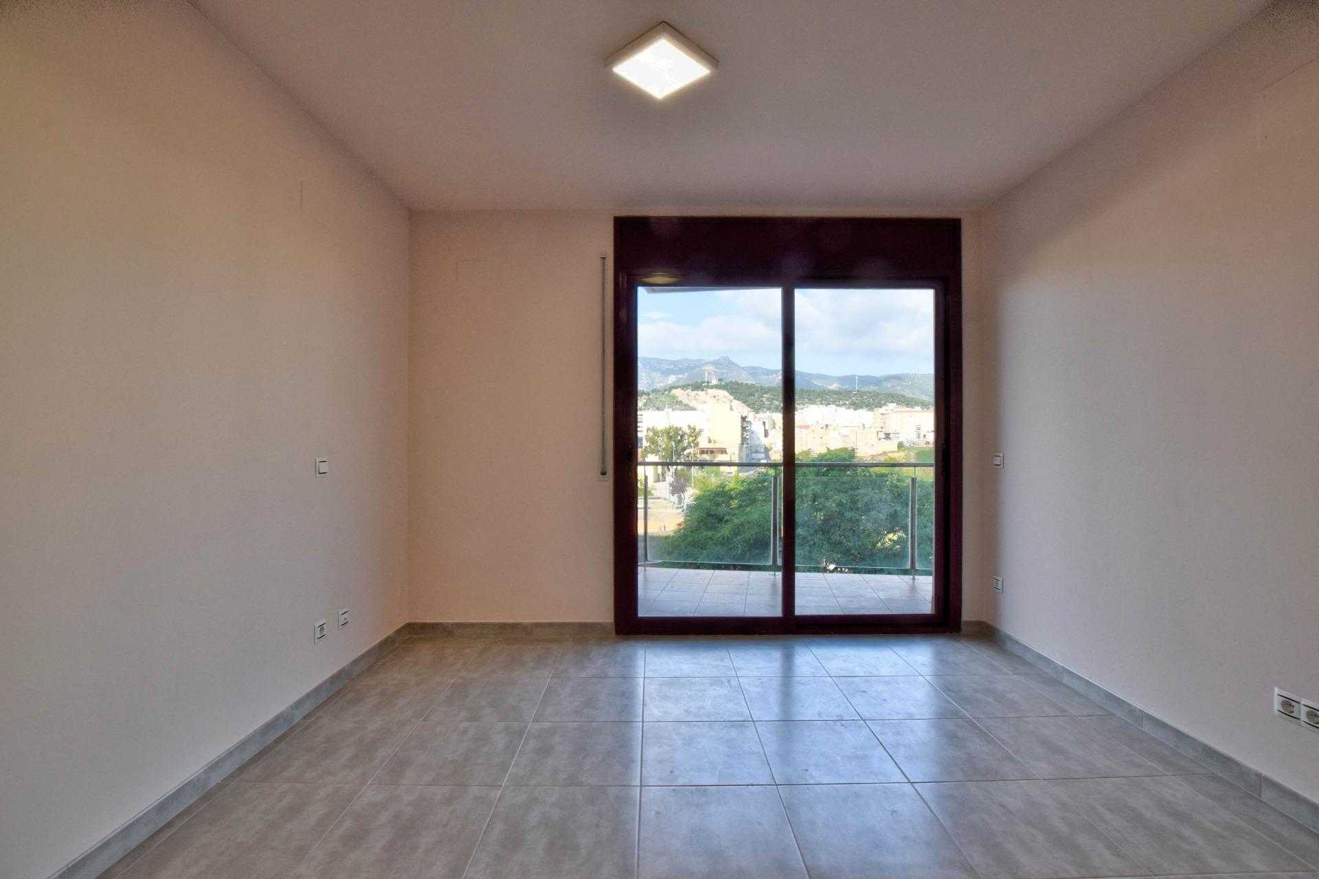 Condominium in San Carlos de la Rapita, Catalonië 12270605