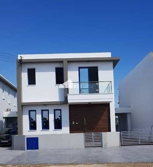 Haus im Livadia, Larnaca 12273518