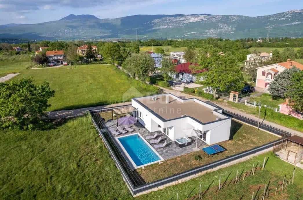 بيت في Kršan, Istria County 12273583