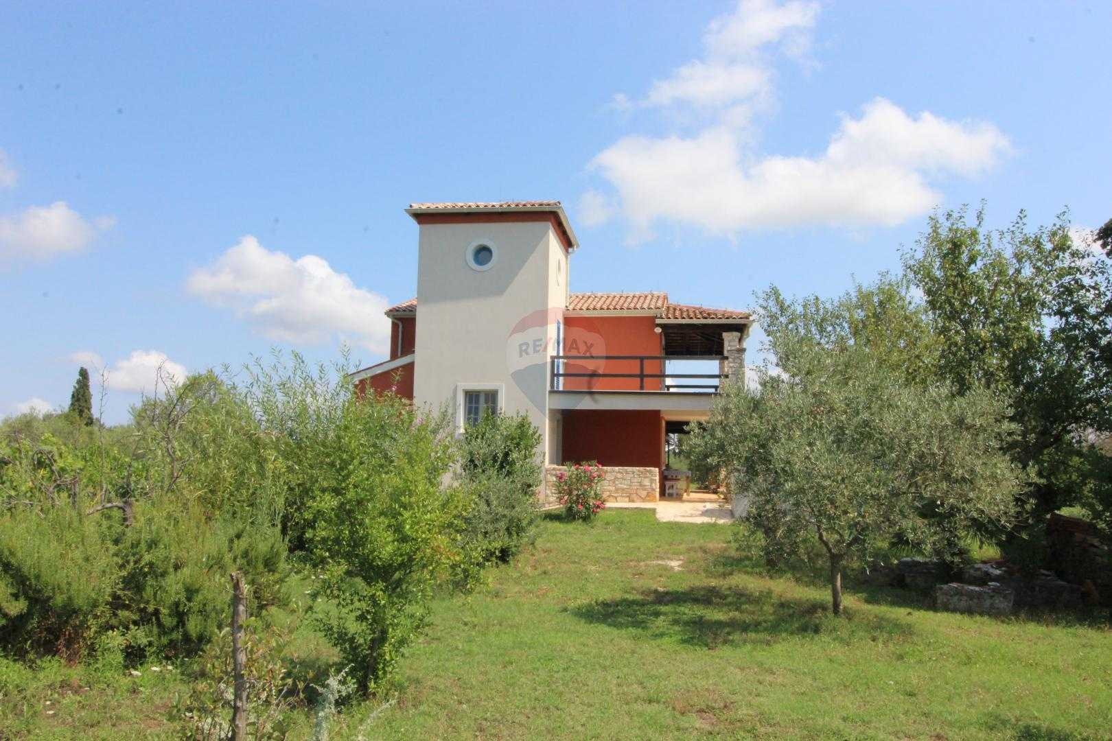 casa en Vodnjan, Istarska Županija 12274399