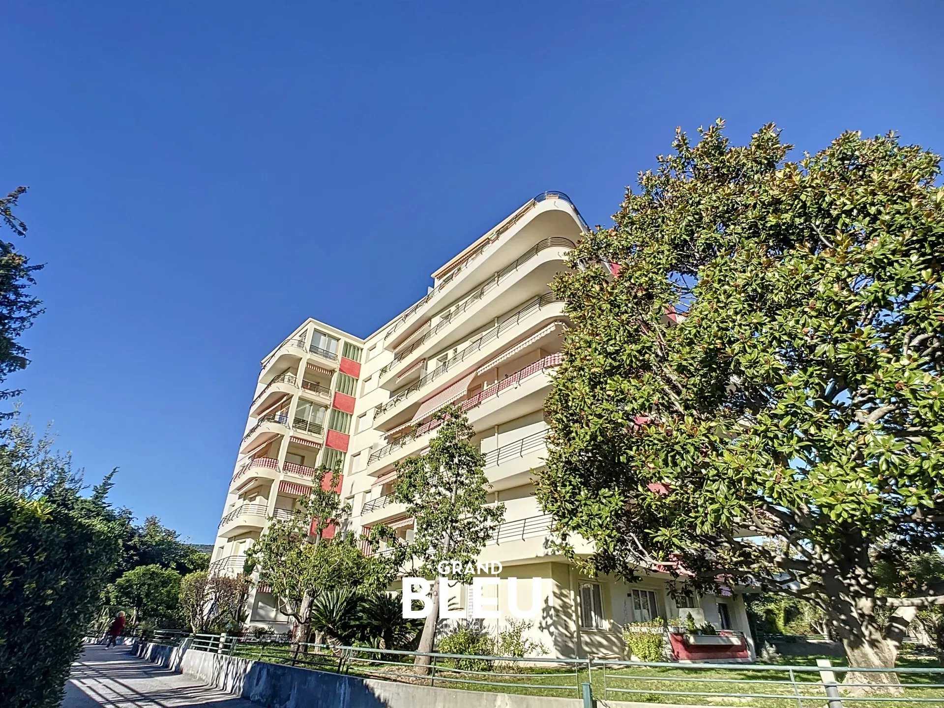 Condominium dans Bon, Provence-Alpes-Côte d'Azur 12274848