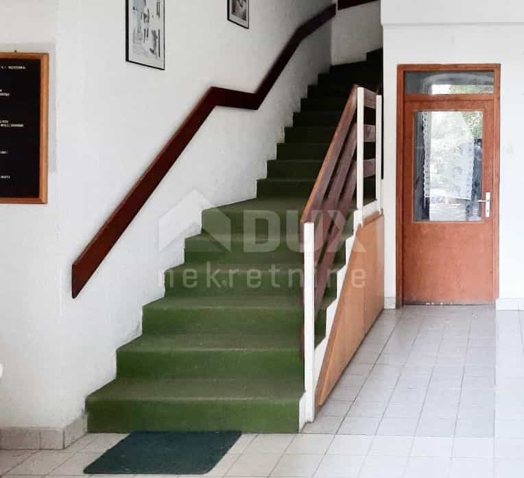 Haus im Novi Vinodolski, Primorje-Gorski Kotar County 12275322