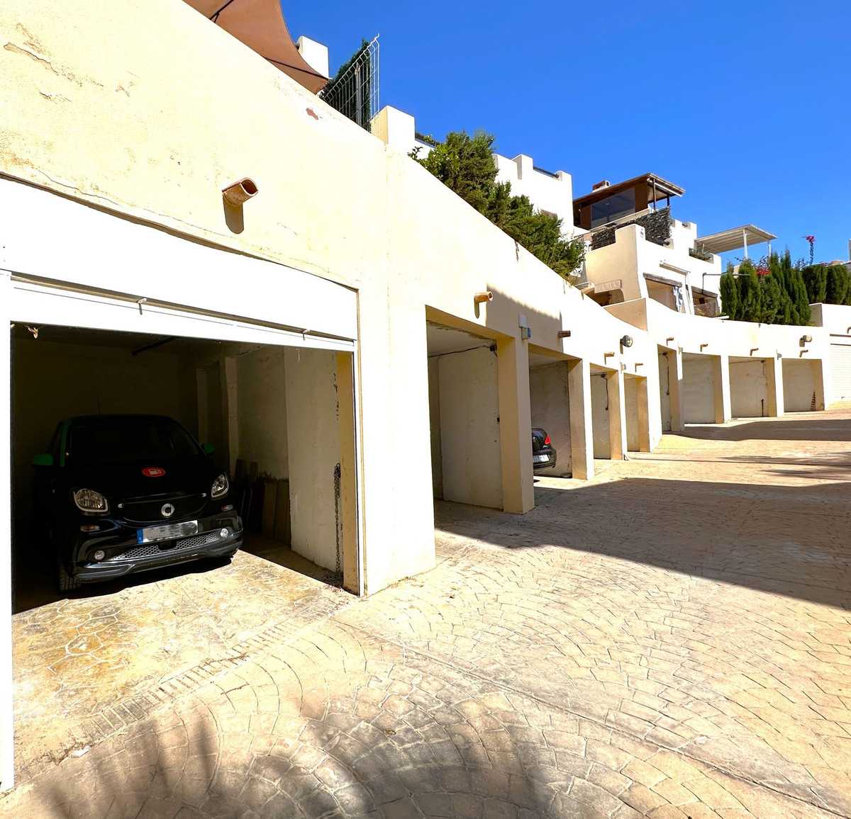 Condominium in Casares, Andalusië 12275702