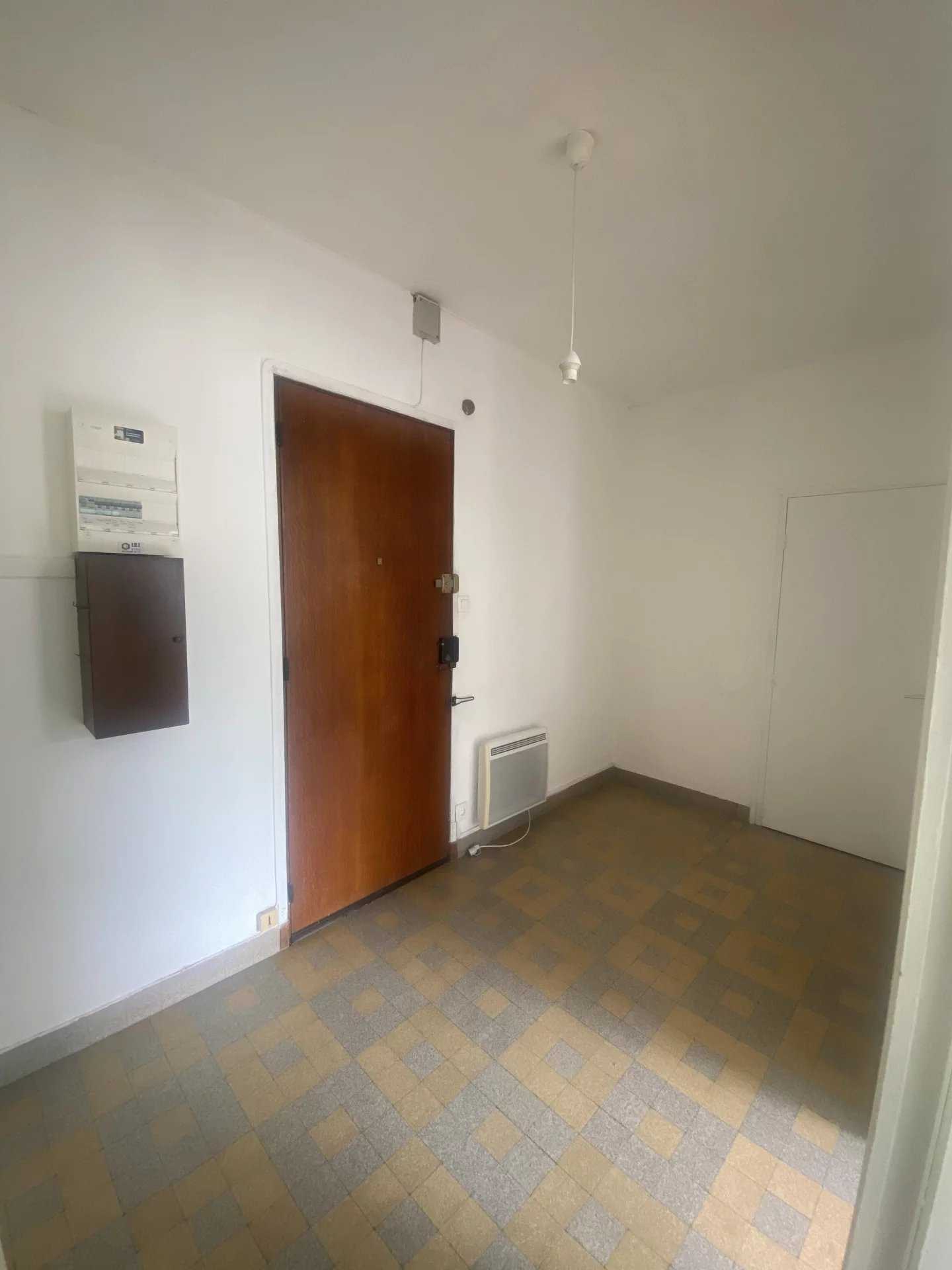 公寓 在 Grenoble, Isère 12276410