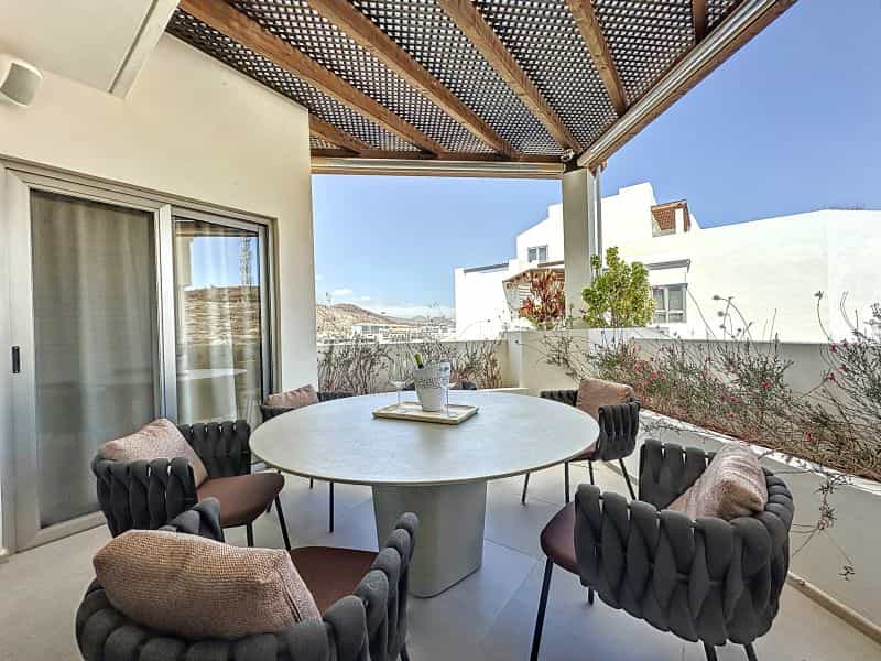 公寓 在 Los Cristianos, Canary Islands 12276465