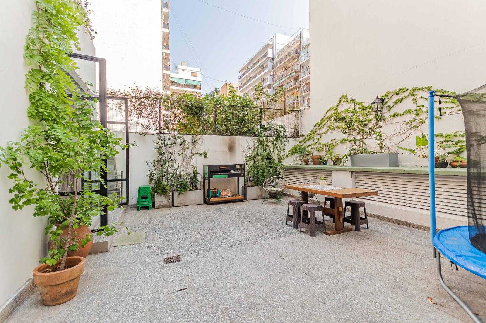 Condominium in Villa Ansaldi, Buenos Aires 12276739