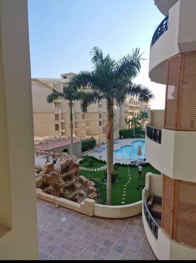 Condominium in Mintaqat as Saqqalah, Al Bahr al Ahmar 12277033