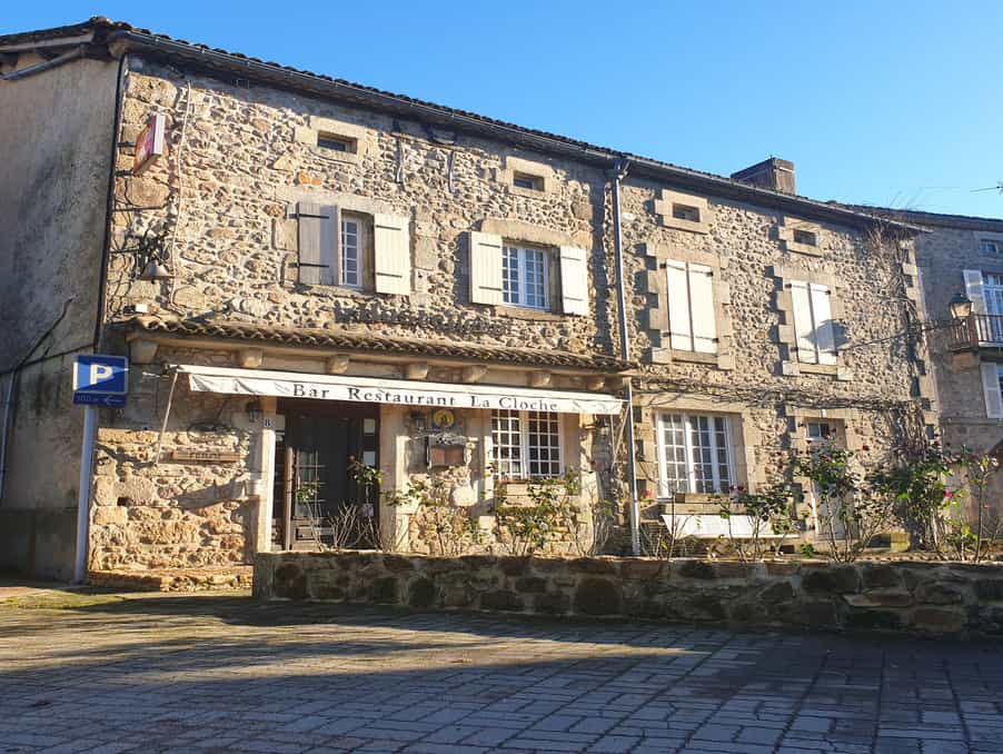 بيت في Abjat-sur-Bandiat, Nouvelle-Aquitaine 12277057