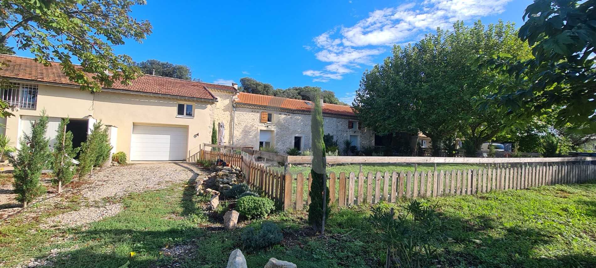 Huis in Visan, Provence-Alpes-Cote d'Azur 12277065