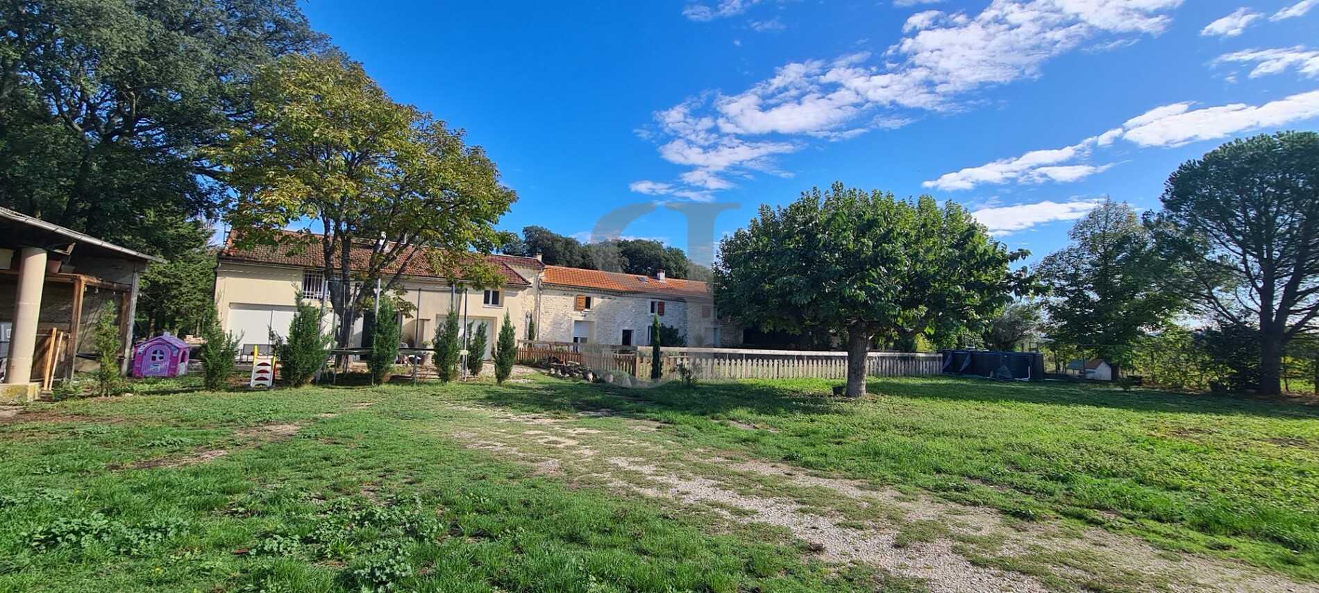 Huis in Visan, Provence-Alpes-Cote d'Azur 12277065