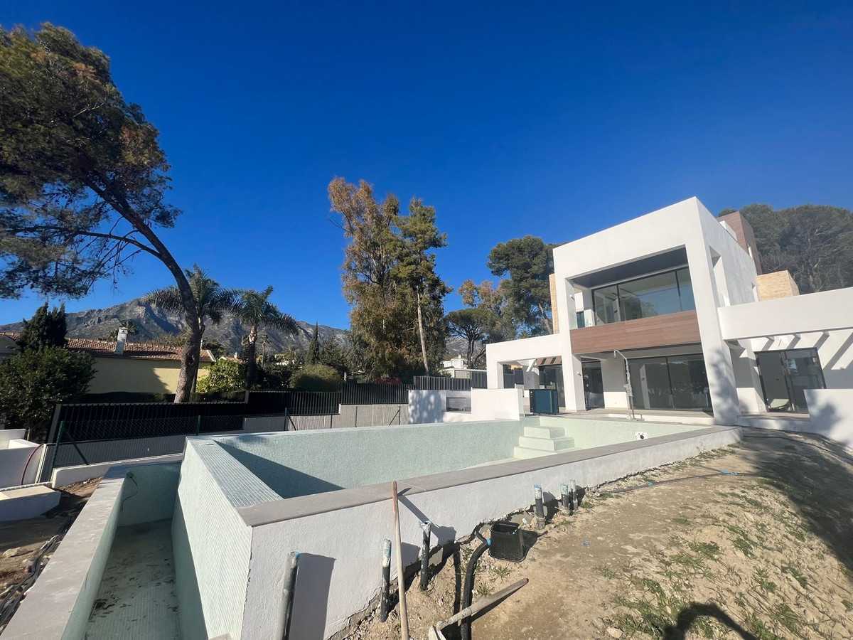 House in Moncloa, Madrid 12277345