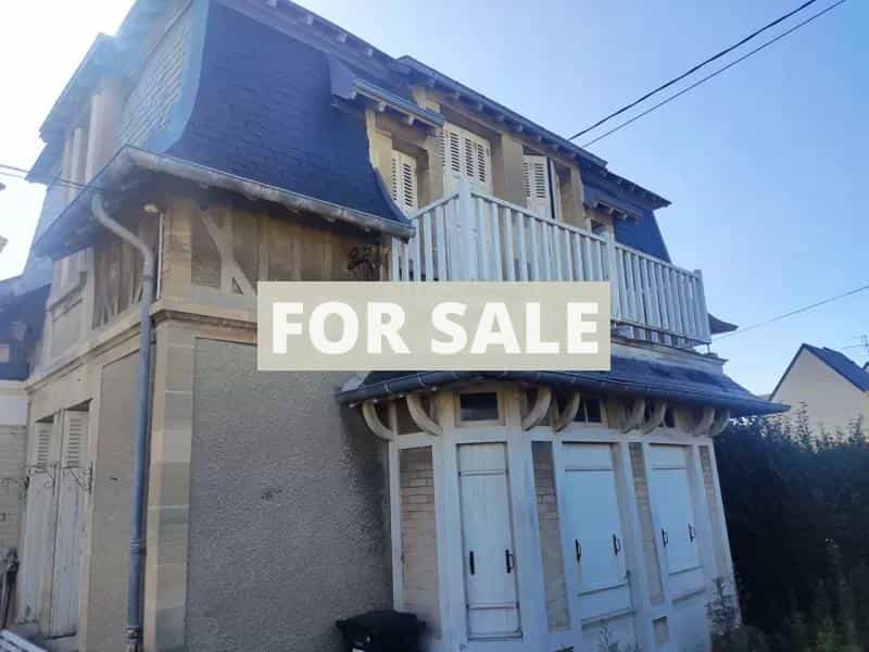 rumah dalam Luc-sur-Mer, Normandie 12278001
