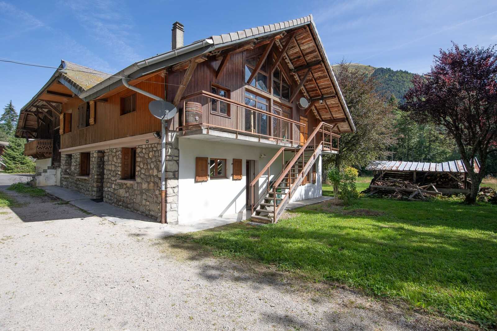 Dom w Montriond, Auvergne-Rhone-Alpes 12278400