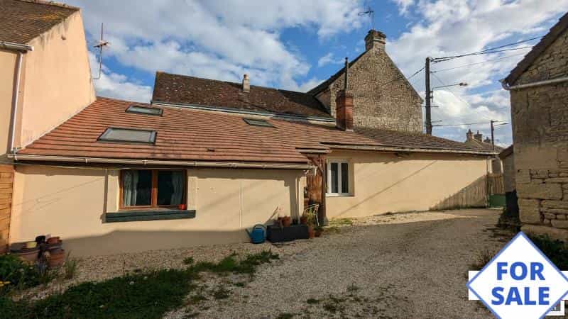 Casa nel Juvigny-sur-Orne, Normandie 12279859