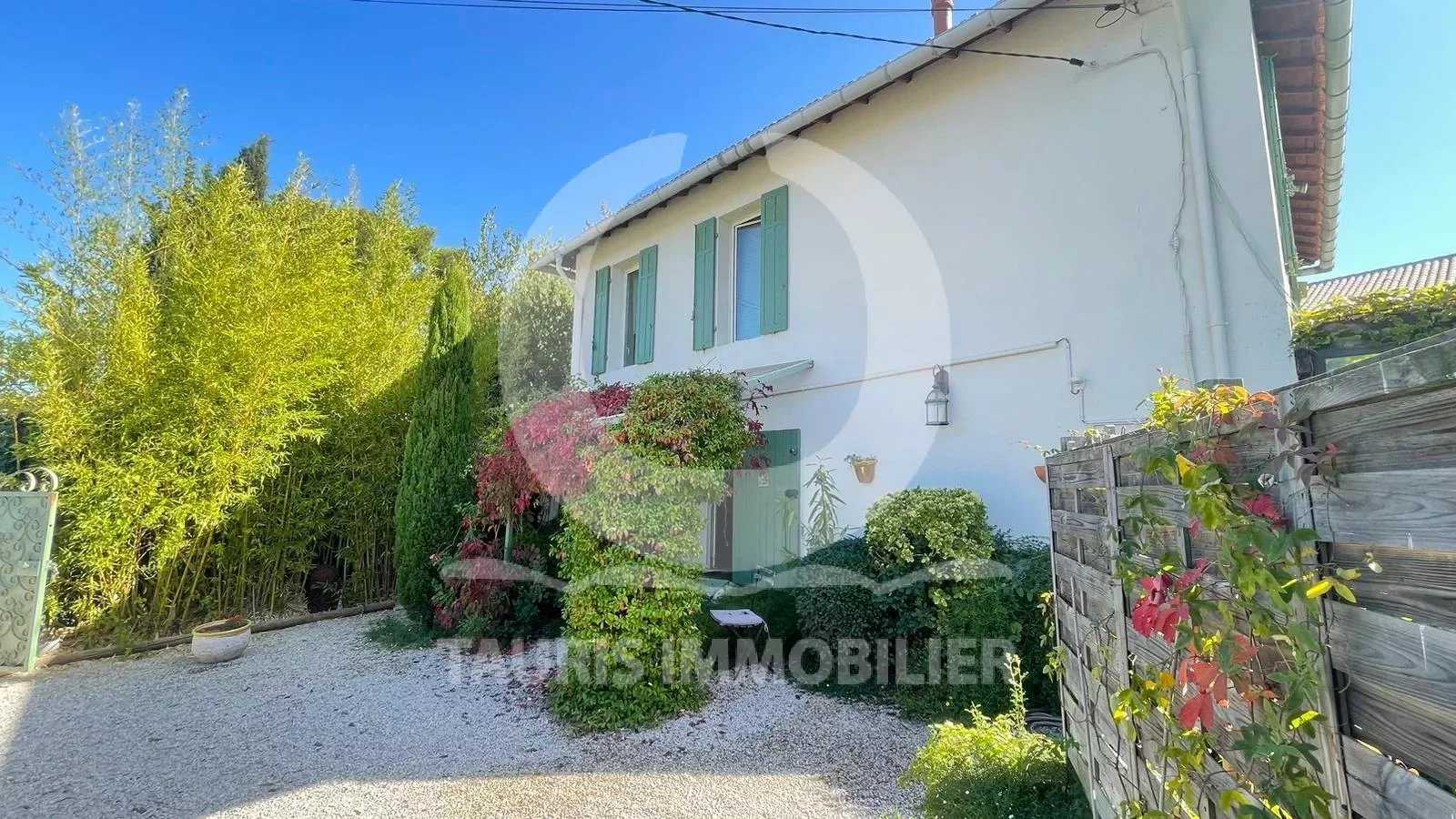 Rumah di Allauch, Provence-Alpes-Cote d'Azur 12279896