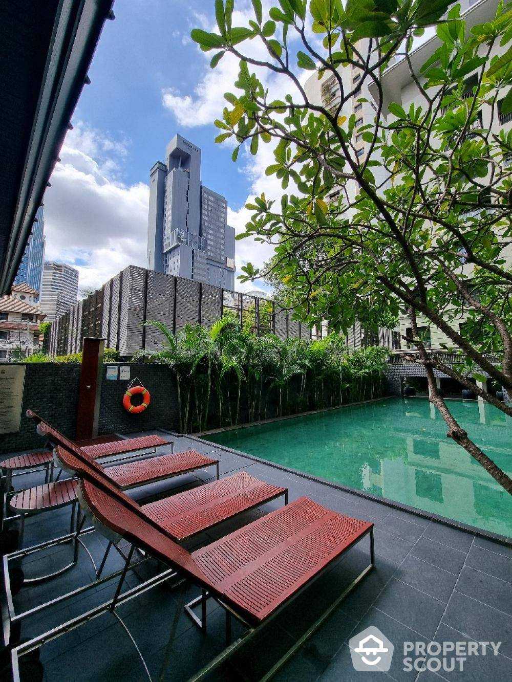 Condominium in Bangkok, Krung Thep Maha Nakhon 12280771