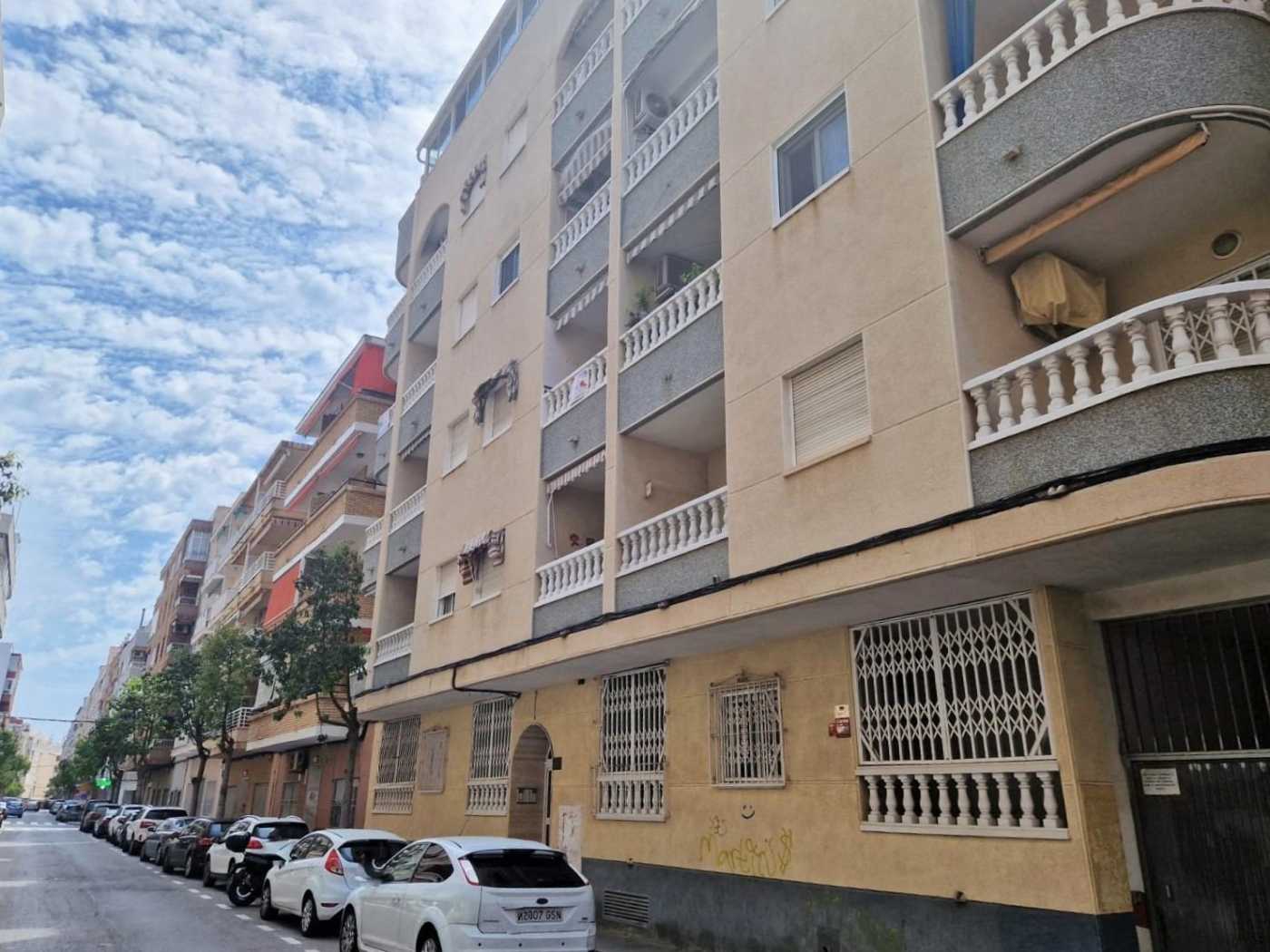Condominium in Torrevieja, Comunidad Valenciana 12280917